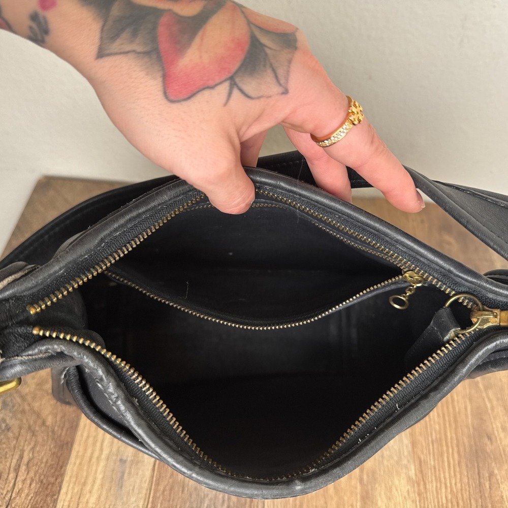 Vintage Coach Legacy Zip Crossbody Bag Black 9966 Made In USA 90s GUC - Picture 14 of 16